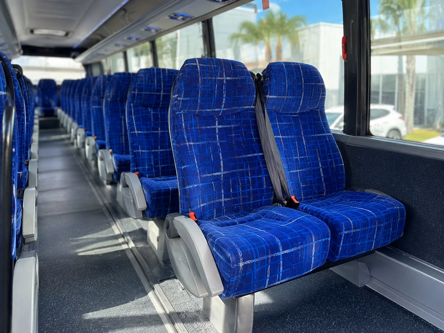 guest shuttle services between berkeley hotels and wedding venues