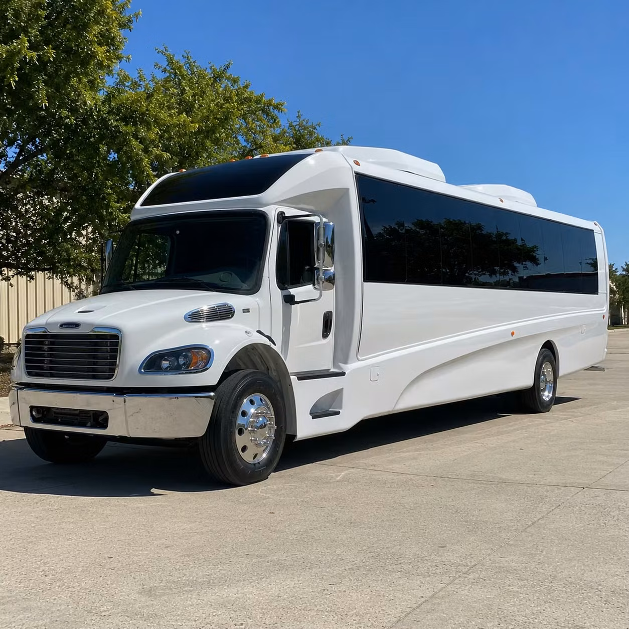 minibus rentals for shows at the uc theatre and cornerstone berkeley